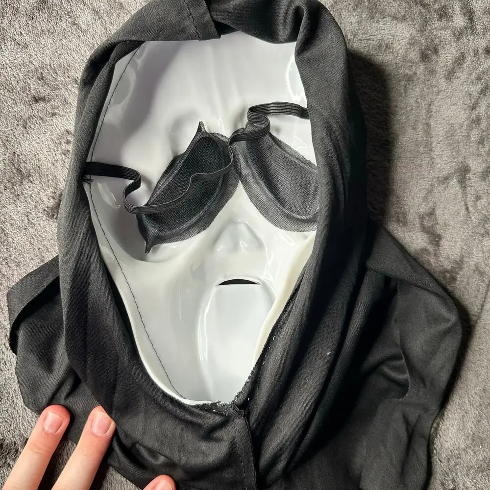 Scream Ghost Halloween Prank Scary Mask